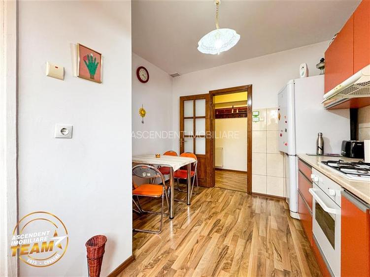 FILM!Decomandat,2bai,2balcoane,etaj1, parcare in curte,mobilat,Ultracentral,Sfan - 12