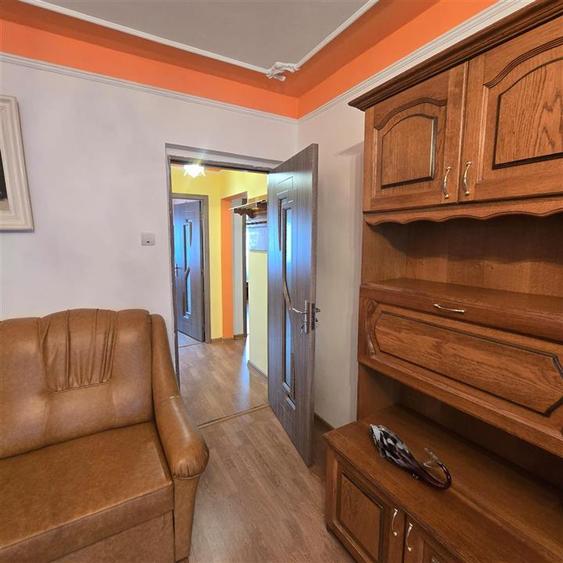 Apartament 3 camere decomandat Alexandru-bulevard