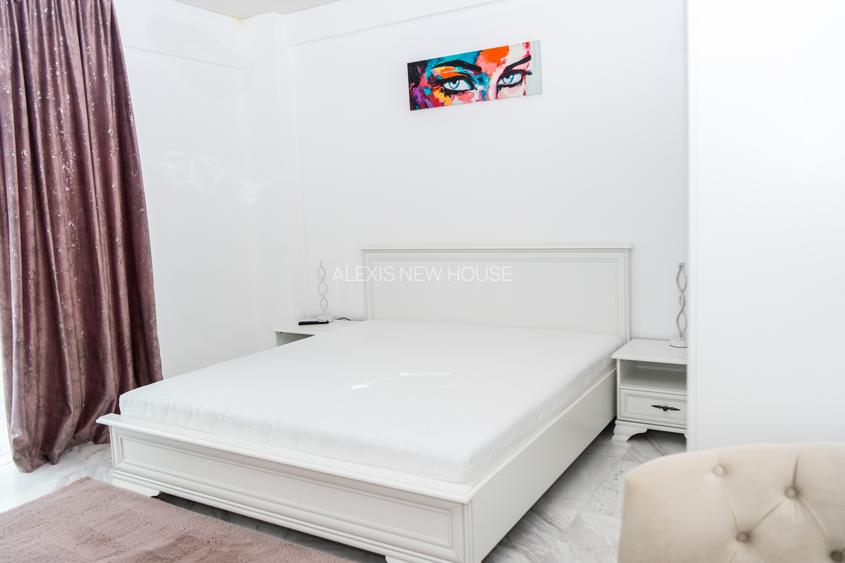 Rafinament la înălțime – Apartament Premium cu Piscină, (Parcare inclusa)(AXV28) - 13