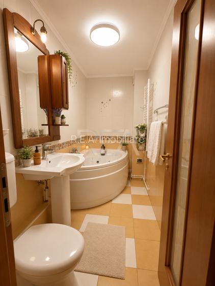 4 camere Vitan decomandat,centrală,inst. schimb.,parcare,an 1990,metrou, 93 - 12