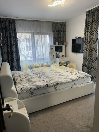 Casă individuală 8 camere în Bragadiru, 320 mp utili, teren 418 mp - 13