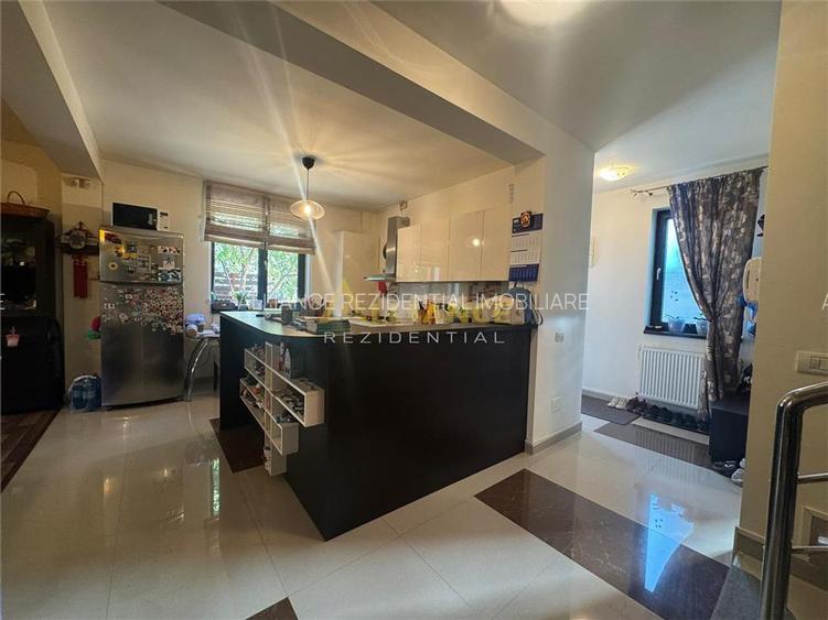 Casa tip duplex ||4 camere 2 bai || teren 200mp - 2