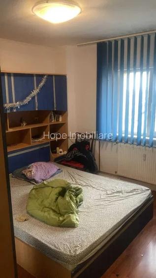 Brancoveanu - 4 camere , posibilitate montare centrala - 7