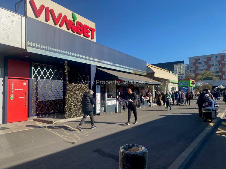 Spatiu comercial de inchiriat in Piata Moghioros, sector 6 - 7