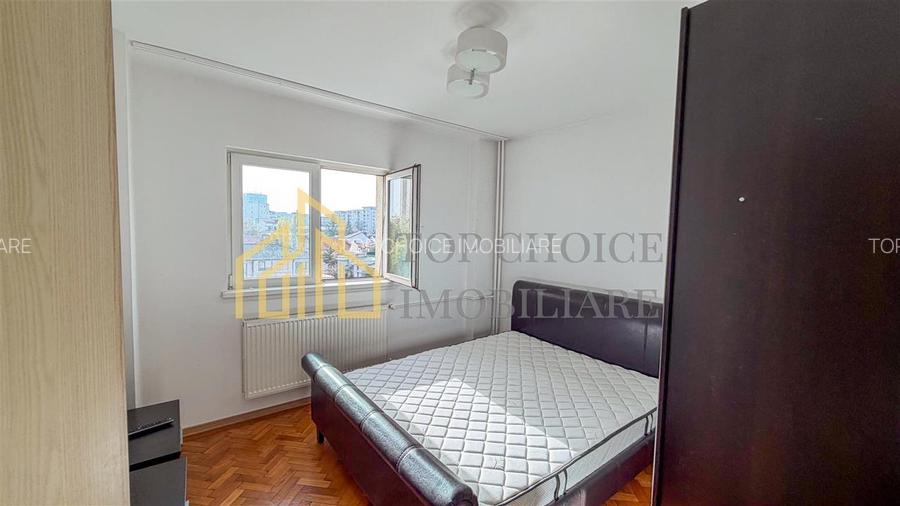 4 CAMERE DOROBANTI POLONA - BLOC 1981 - ETAJ 4 - VEDERE LINISTITA PE INTERIOR - 20