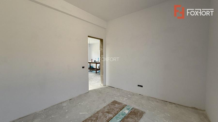 Duplex cu 5 camere, teren de 365 mp - Sanandrei - 13