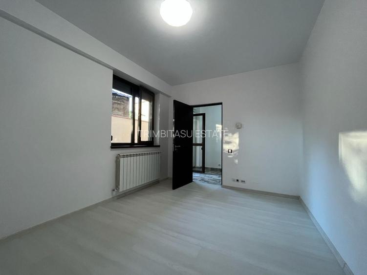 Comision 0 Apartament 3 cam Bucuresti Noi ,deosebit; suprafata mare - 9