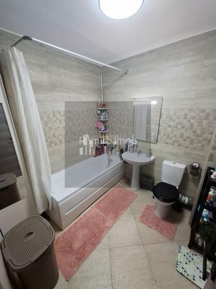 Apartament 3 camere decomandat 112mp Metalurgiei / Turnu Magurele - 8