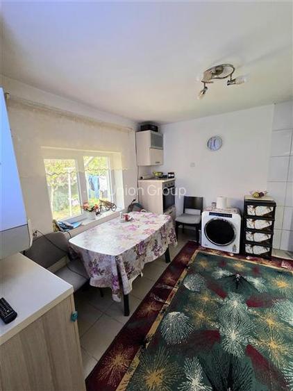 Casa Coiciu Locuibila, Teren 270 MP, Str. 8 Martie - 7