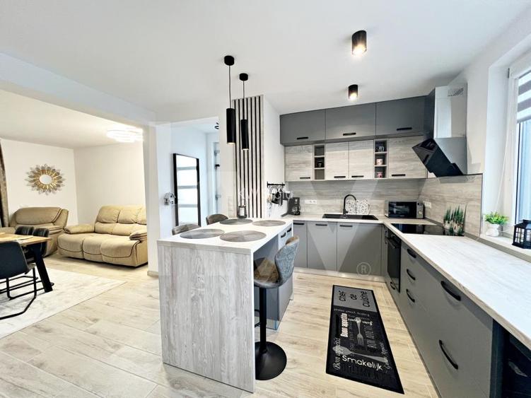 Casa noua 4 cam. moderna, mobilata si utilata, curte. 10 min. de Sibiu  - 5