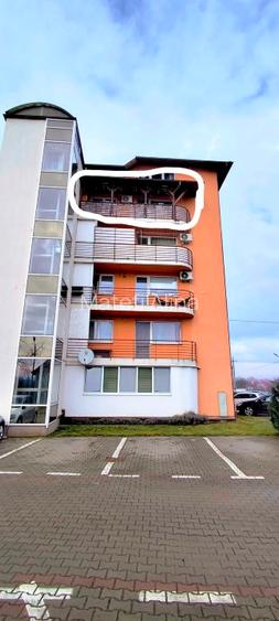 Vând apartament cu 3 camere  - 10