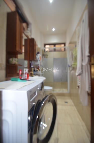 Apartament cu 3 camere si curte - 5