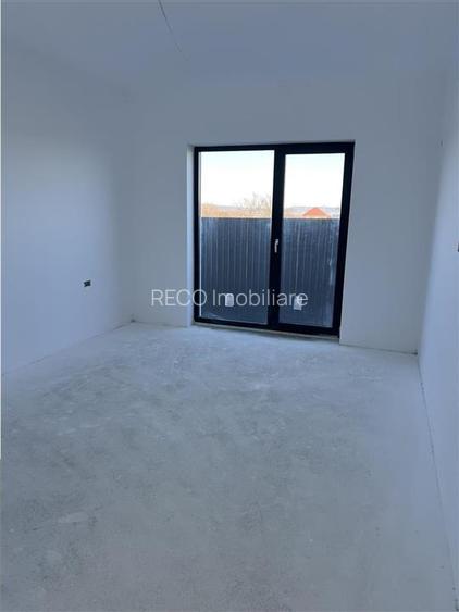 RECO casa moderna 4 camere Cheriu - 9