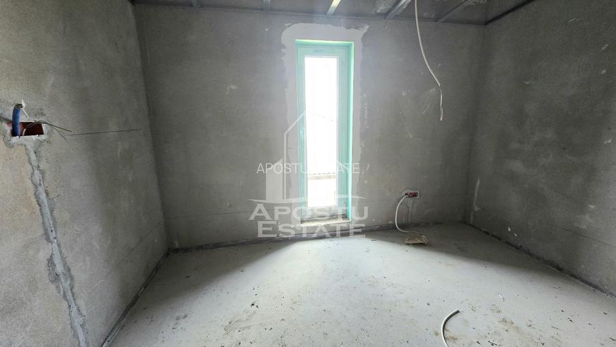 Duplex deosebit cu 4 camere si 2 bai, P + 1, predare la cheie, in Sag - 28