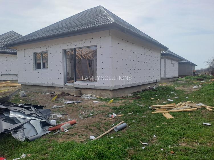 Casa  pe parter 3 cam+Pod.Teren 210mp. - 5