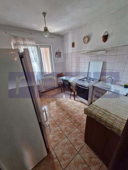 VANZARE 3 CAMERE ZONA DRISTOR - 11