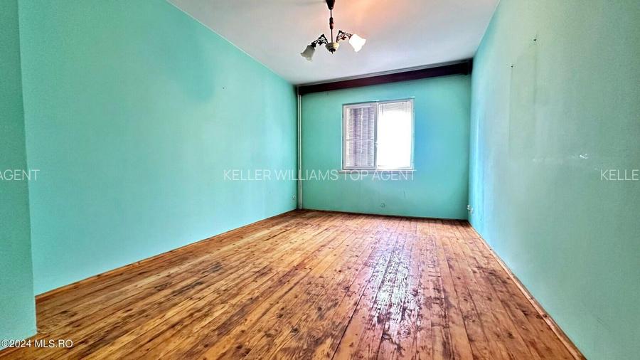 RO-RO/STEAUA DE MARE - VILA 15 CAMERE - VEDERE LA MARE - Comision 0% - 12