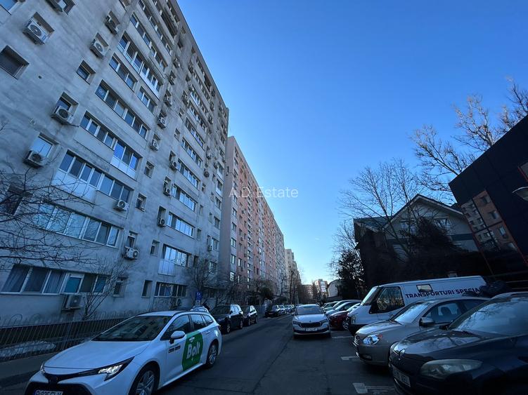 Garsoniera Titan 32 Mp Parter Inalt Bloc 1978 Reabilitat 7 Min Metrou - 11