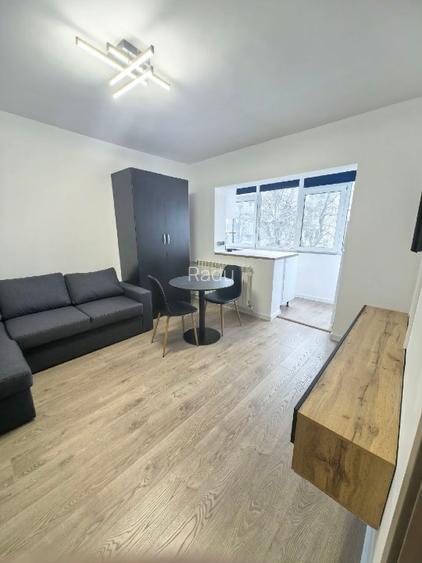 Vand apartament 2 camere transformat in 3 - 5