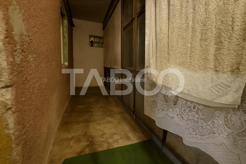 Apartament etaj 1 de vanzare 3 camere 2 bai balcon pivnita Cisnadie - 13