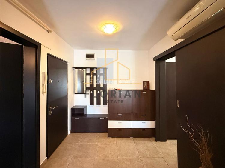 Apartament cu 3 camere, decomandat, 450 euro/ Calea Lipovei, Tm - 16