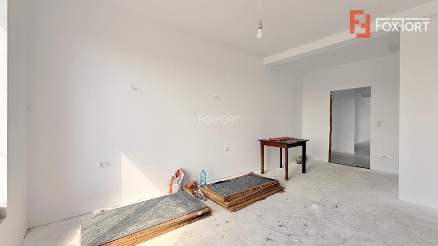 Duplex de vanzare, 3 camere + 2 bai - 96 mp - Mosnita Noua - 12