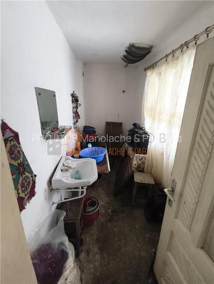 Casa tip parter zona Tisau - 14