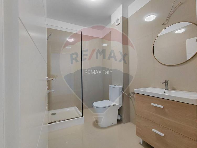 Studio de vânzare în DaVinci - 4