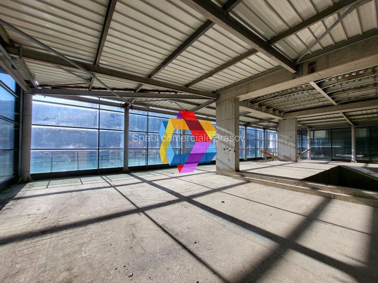 Clădire mixta -3600 mp - 5