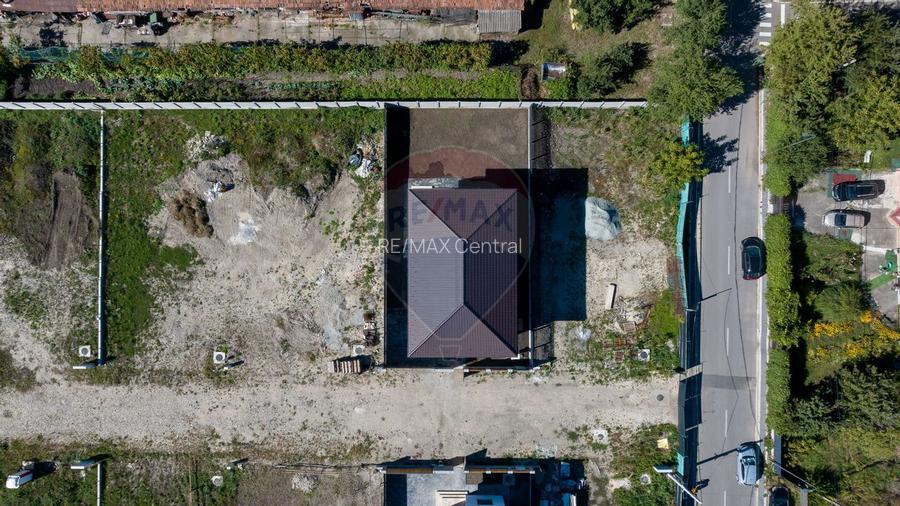 Casă / Vilă cu 5 camere de vânzare - 44