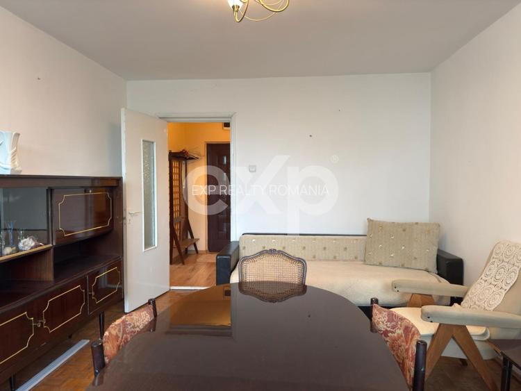 Apartament cu 2 camere de vânzare, strada Bucegi, zona Narcisa - 2