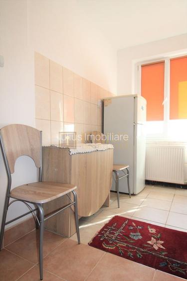 Amplasat intre Iulius Mall si Parcul Botanic, liber. - 10