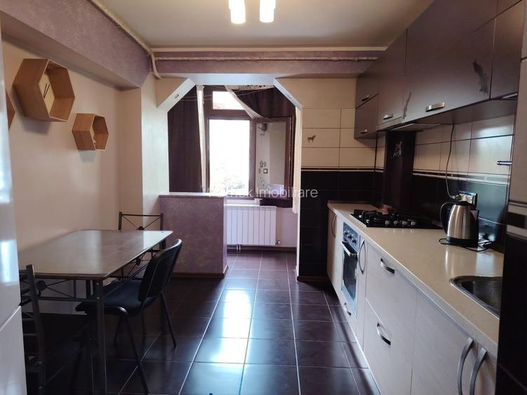 Inchiriez apartament  camere Tiglina 1. - 2