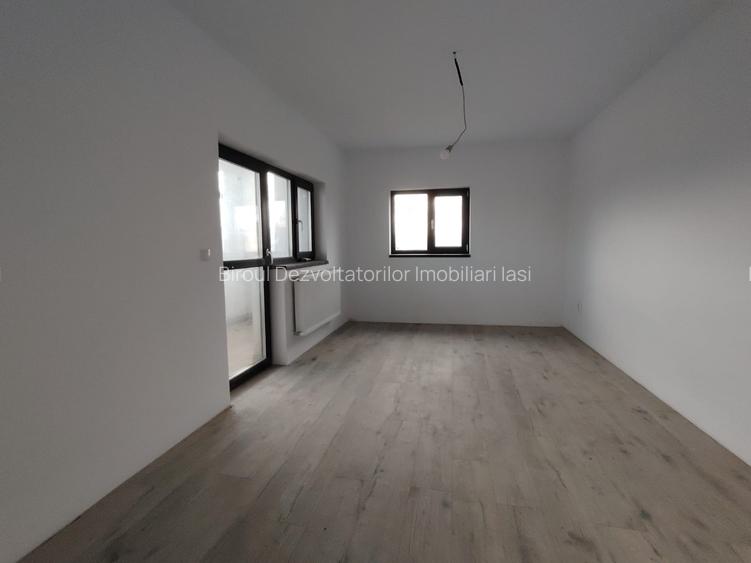 Casa  mare, luminoasa, spatioasa cu 5 camere, doua bai, 400 mp teren, Bucium - 2