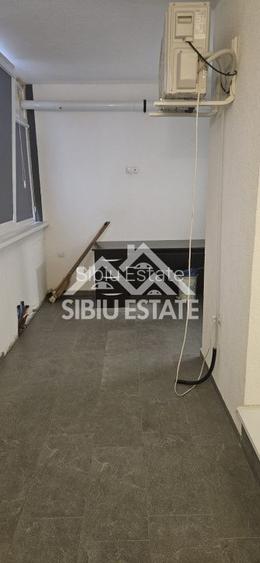 Apartament de inchiriat cu  3 camere,balcon, loc de parcarare, mobilat si utilat - 9