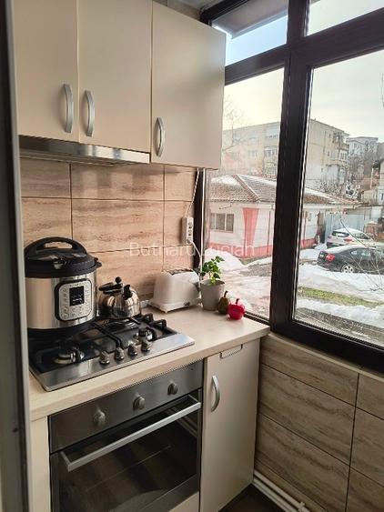 Închiriez apartament cu două camere, mobilat și utilat,loc de parcare - 3