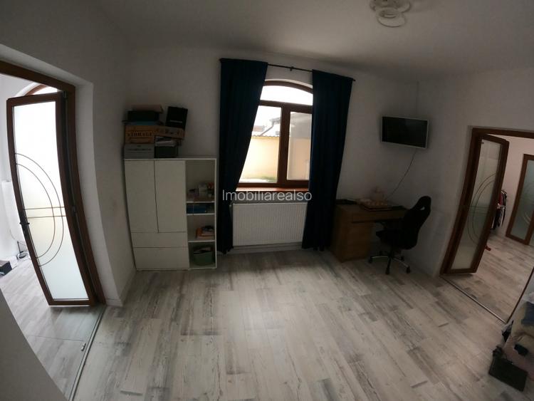 Casă de Vis de Vânzare – Eleganță și Confort zona centrala - 10