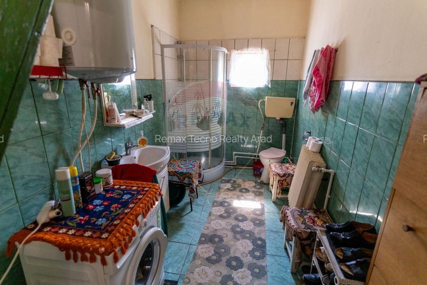 Casă / Vilă cu 3 camere de vânzare - 22