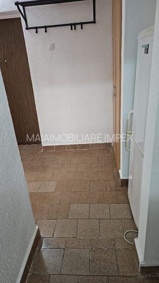 Garsoniera de vanzare in rondul Alba Iulia - 9