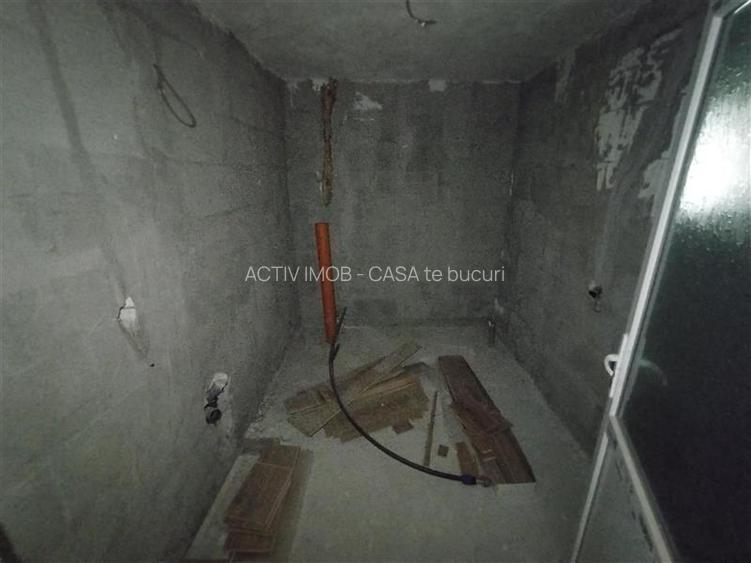 Racasdia, Casa Moderna, 174MP cu Teren 1104MP, Pret Negociabil - 22