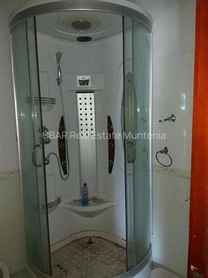 Pensiune Horezu Valcea 2007, 964 const si teren 1461 mp, pretul 550 000 euro neg - 8