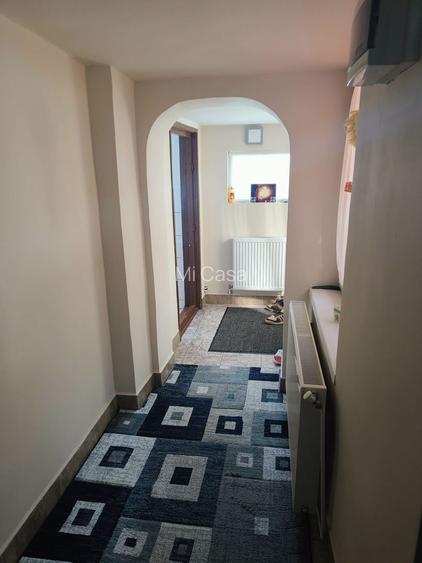 Casa singur in curte zona Astra - 22