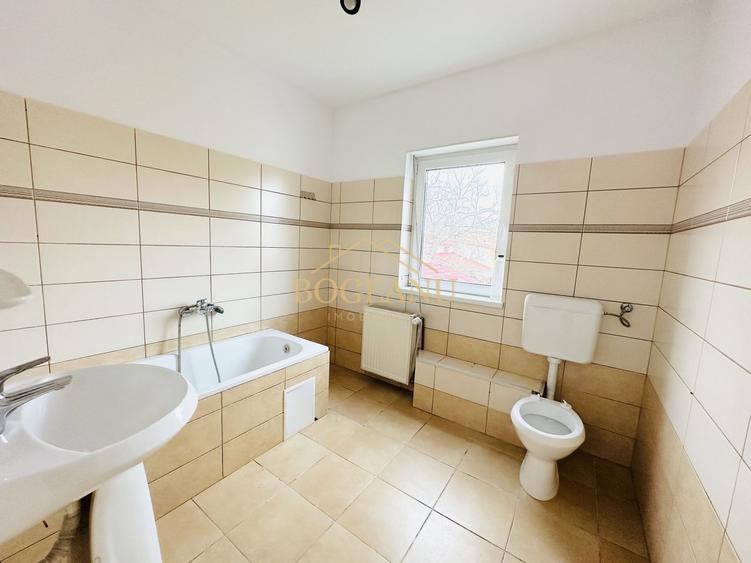 BG138-Casa individuala cu spatiu birouri,311 mp,Teren 500 mp - 13