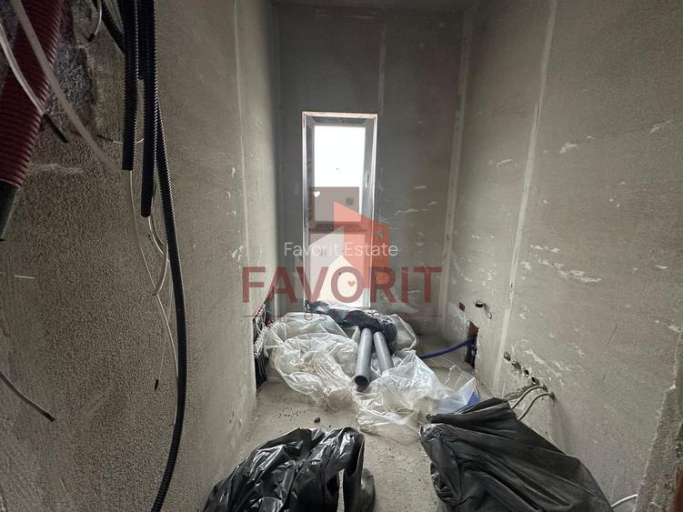 Triplex in Sacalaz |  Finisaje premium | 3 camere | Asfalt | 2 terase - 7