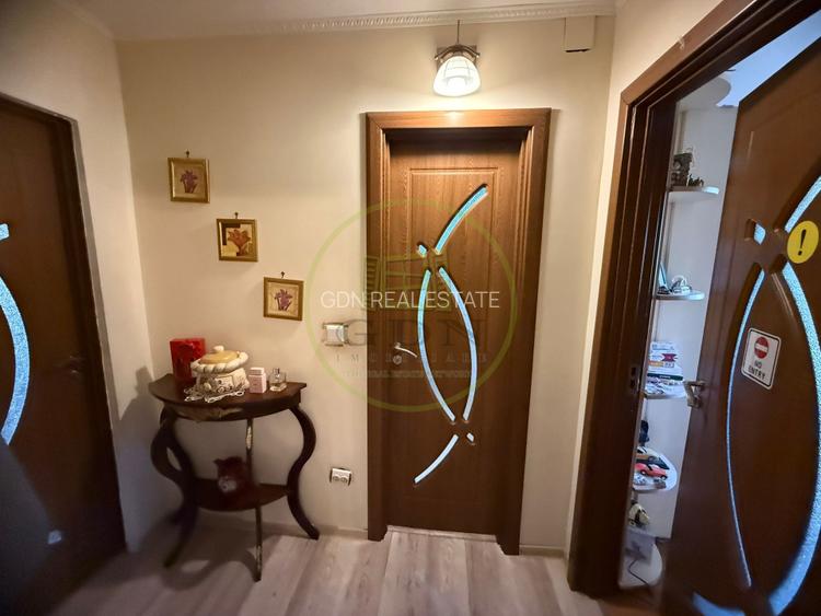 Apartament 3 camere semidecomandat, 75 mp, cartier Craiovita Noua, zona Orizont - 13