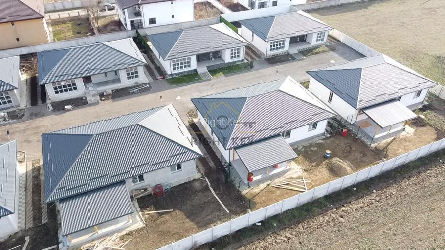 Casa parter 4 cam, 450mp teren, finisaje LUX, pompa!Comision 0%! - 4