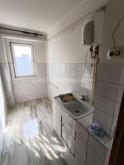 LIBER! AP 2 camere, Viziru 3, etaj superior, Confort 2 - 40 mp - 5