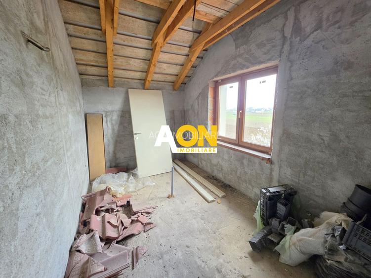 Casa semifinisata, 5 camere, 571 mp teren, Micesti - 12