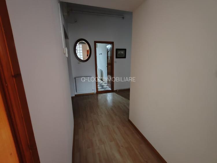 Apartament 2 camere in casa zona str. Lunga - 13