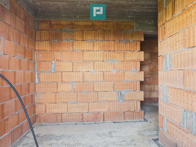 Casă la roșu cu  6 camere,  teren 500 mp în Aluniș - 11